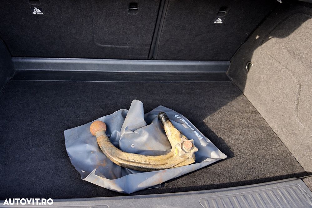 Mercedes-Benz B 180 CDI - 11