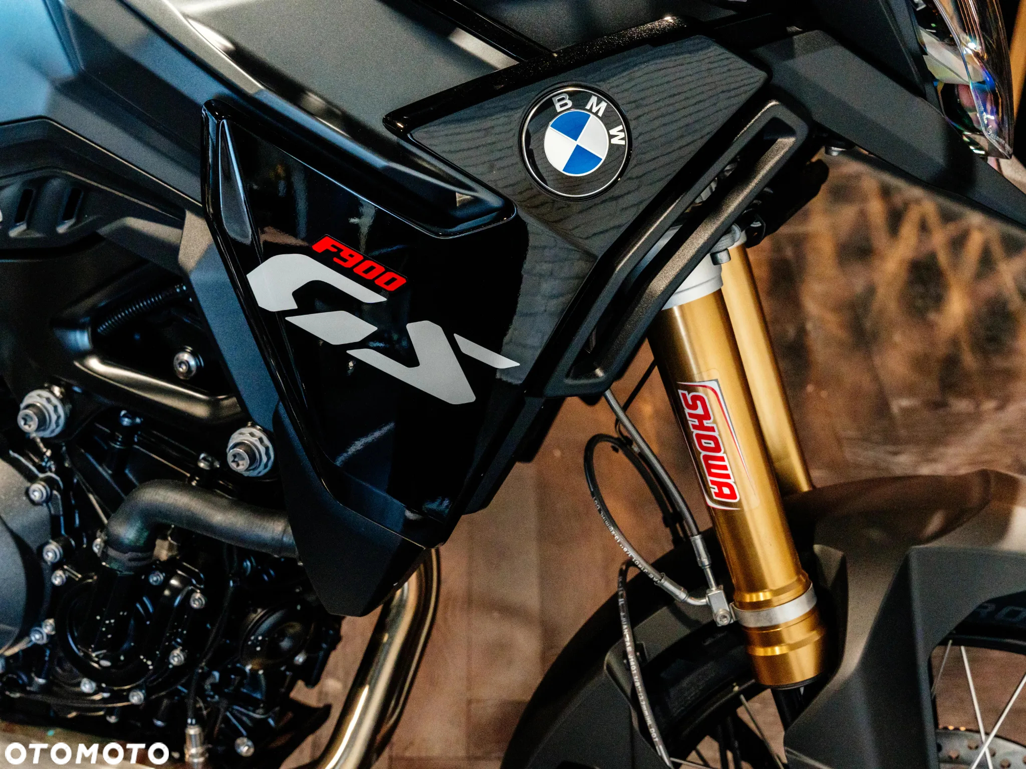 BMW F - 6