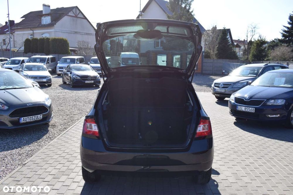 Skoda Fabia - 11