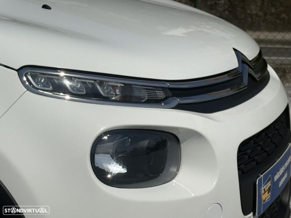 Citroën C3 1.2 PureTech Shine - 9