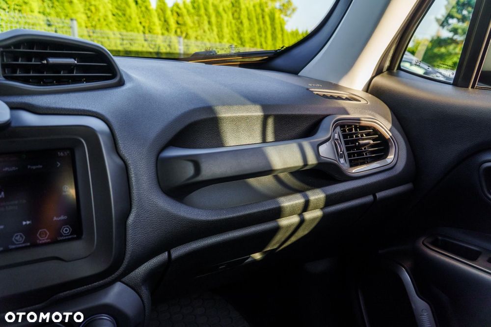 Jeep Renegade - 27