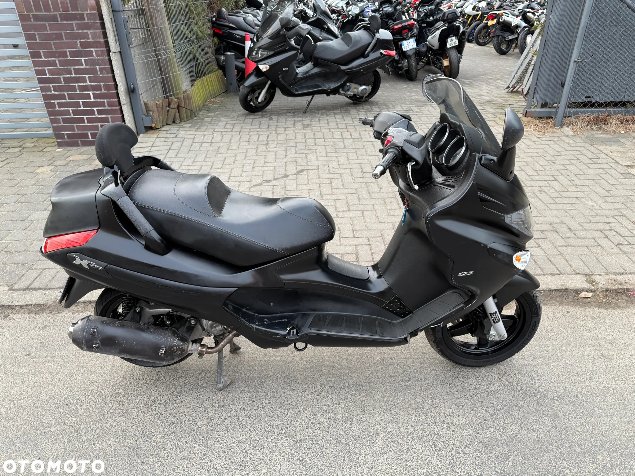 Piaggio Xevo - 4