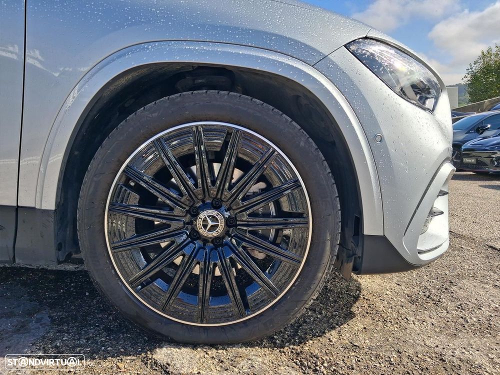 Mercedes-Benz GLA 200 AMG Line - 4