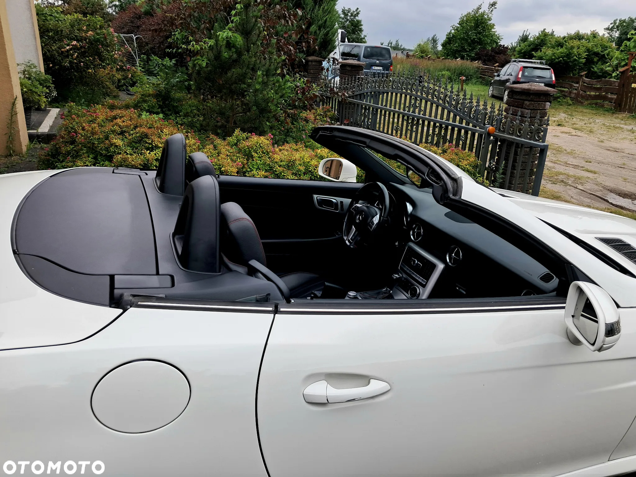 Mercedes-Benz SLK 250 CGI - 12