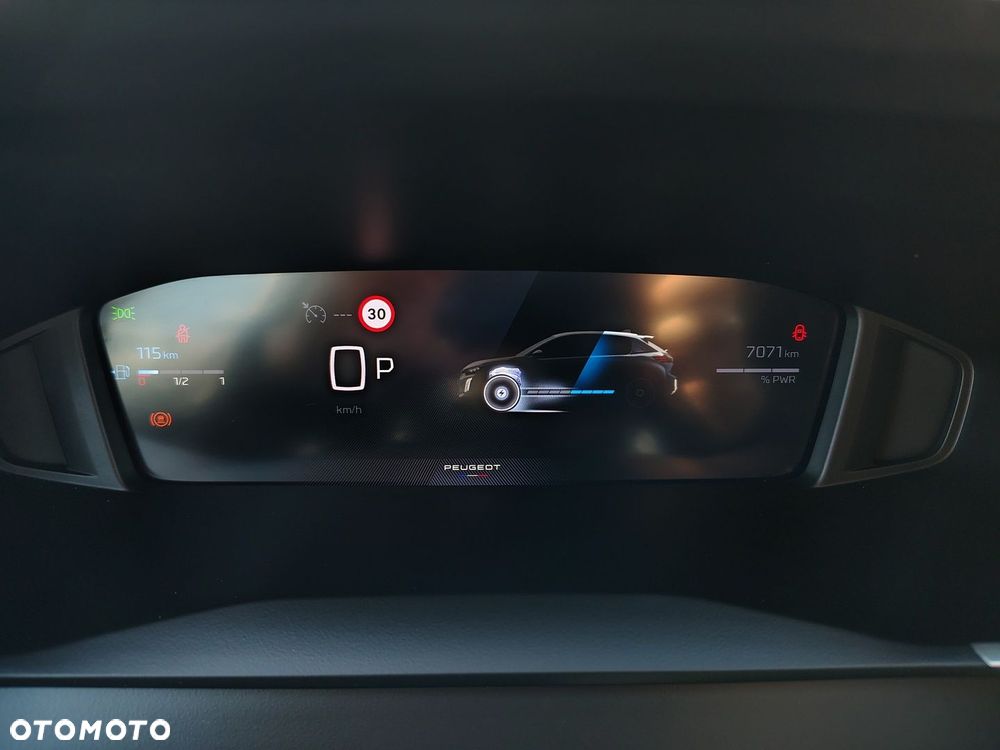Peugeot 208 - 16