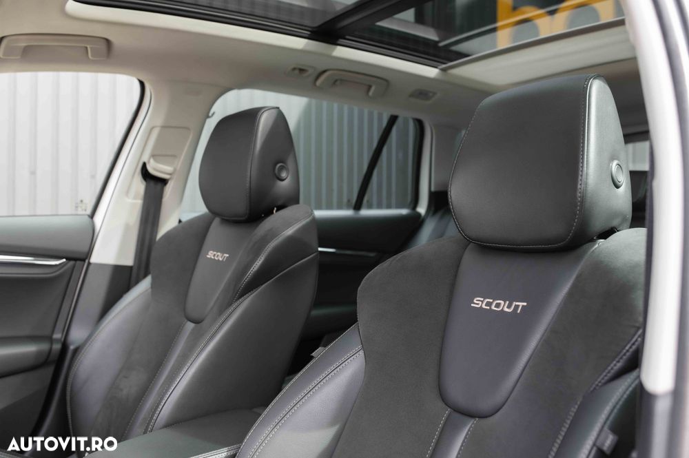 Skoda Octavia 2.0 TDI DSG 4X4 Scout - 15