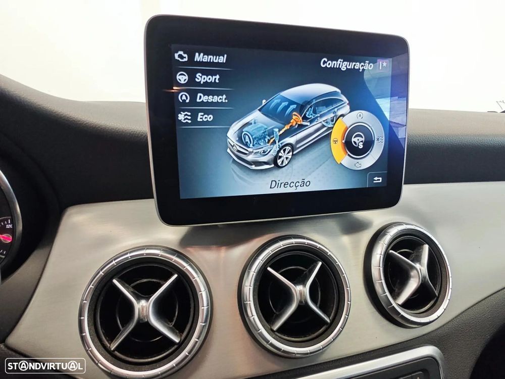 Mercedes-Benz CLA 180 7G-DCT AMG Line - 51