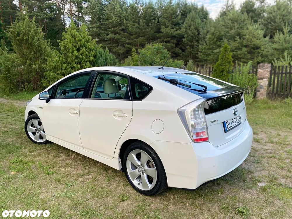 Toyota Prius - 9