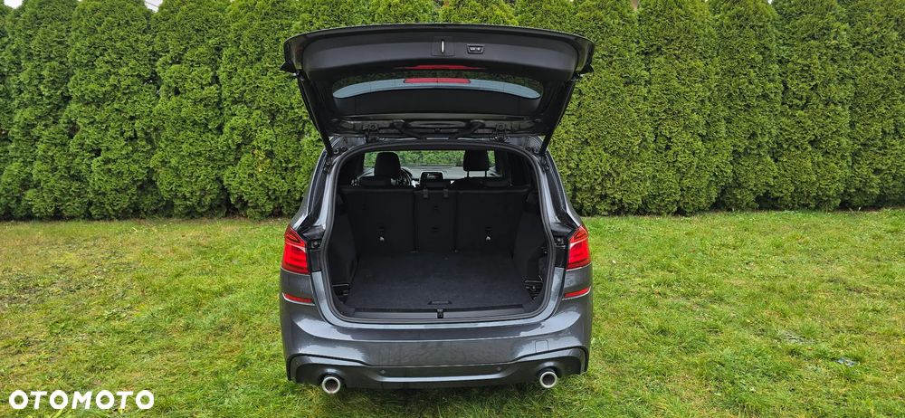 BMW Seria 2 220d - 9