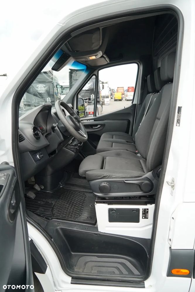 Mercedes-Benz SPRINTER 315 CDI  / MAXI / BLASZAK 4,8 m / FURGON / SPROWADZONY / EURO 6 - 25