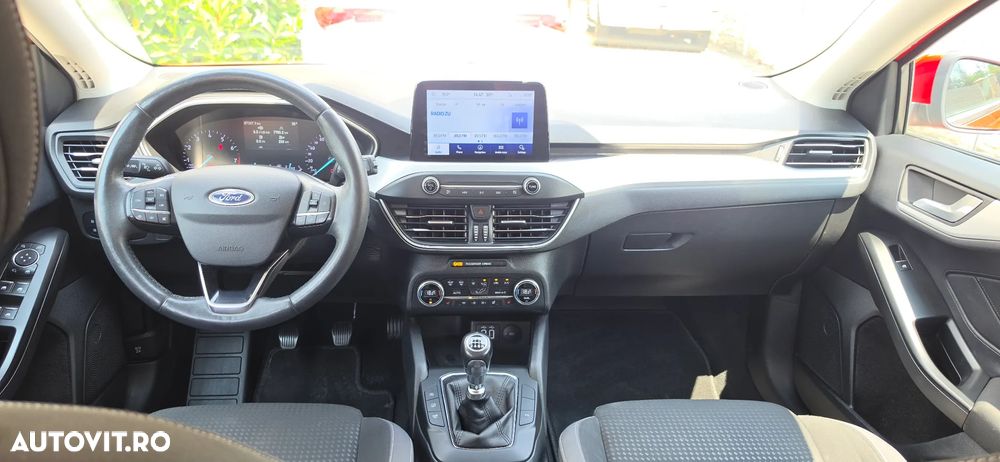 Ford Focus 1.0 EcoBoost Connected - 10