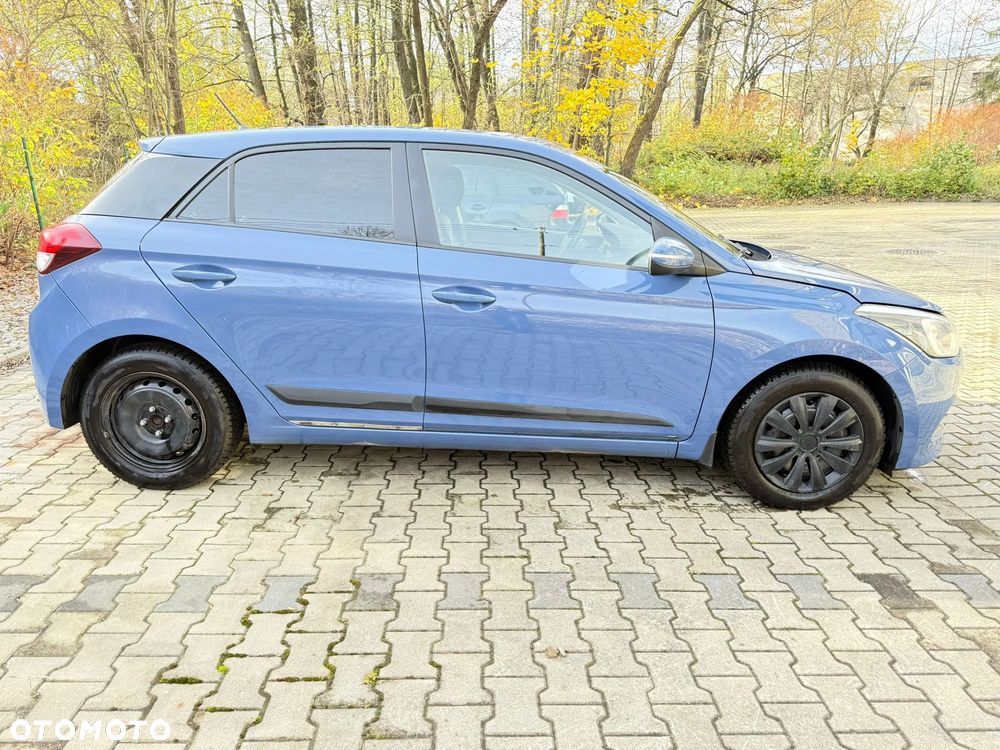 Hyundai i20 1.2 BlueDrive Go - 11