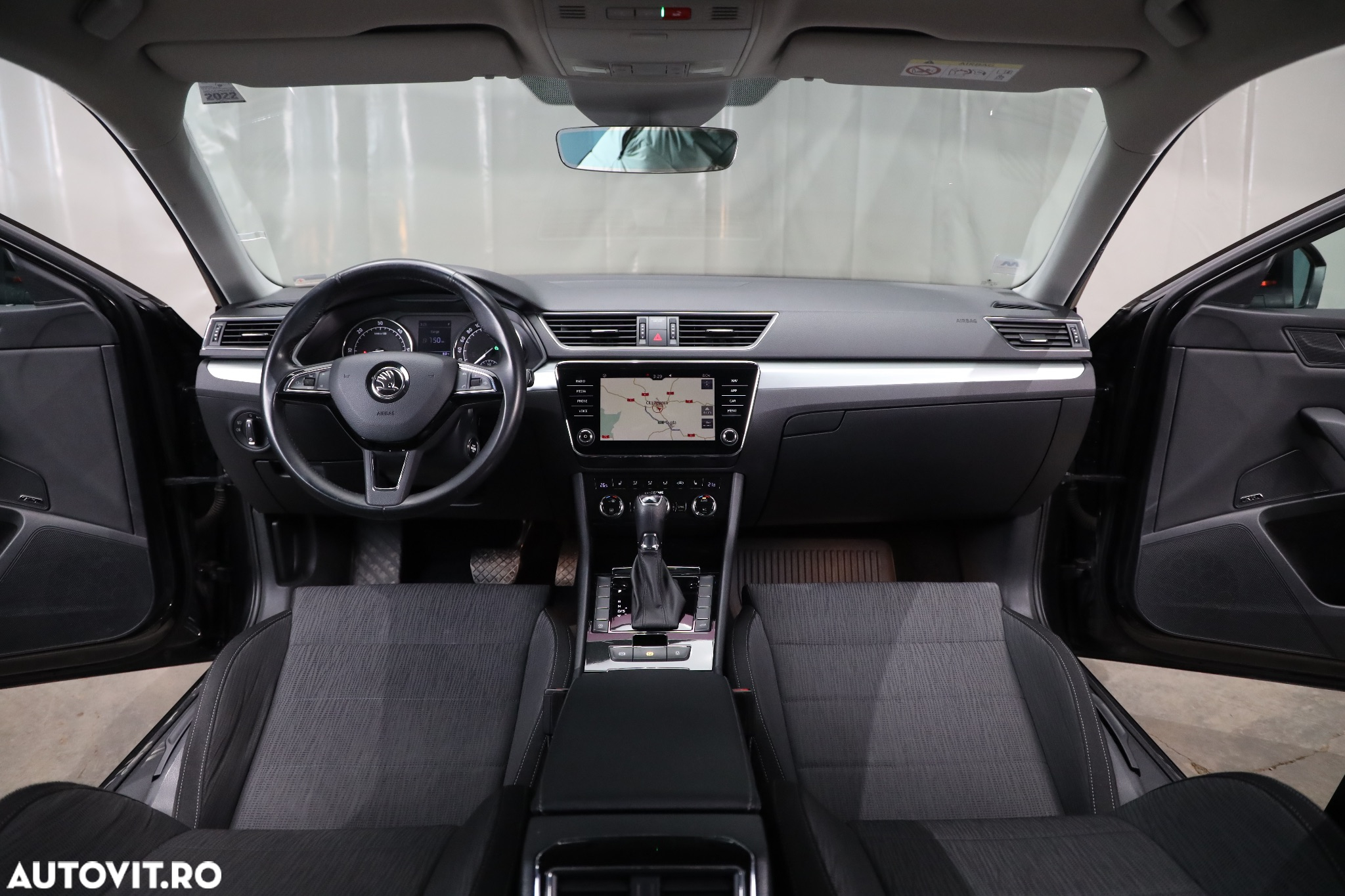 Skoda Superb 2.0 TDI DSG Style - 11