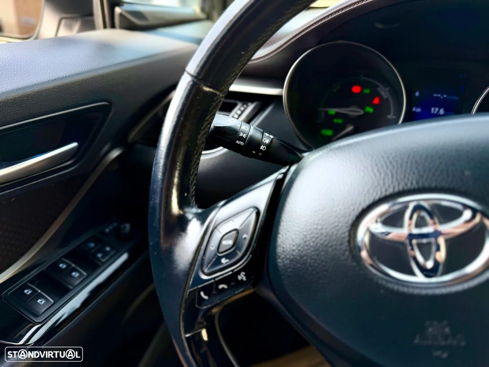 Toyota C-HR 1.8 Hybrid Exclusive - 18