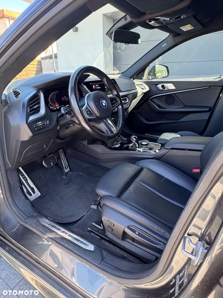 BMW Seria 2 218i M Sport - 12