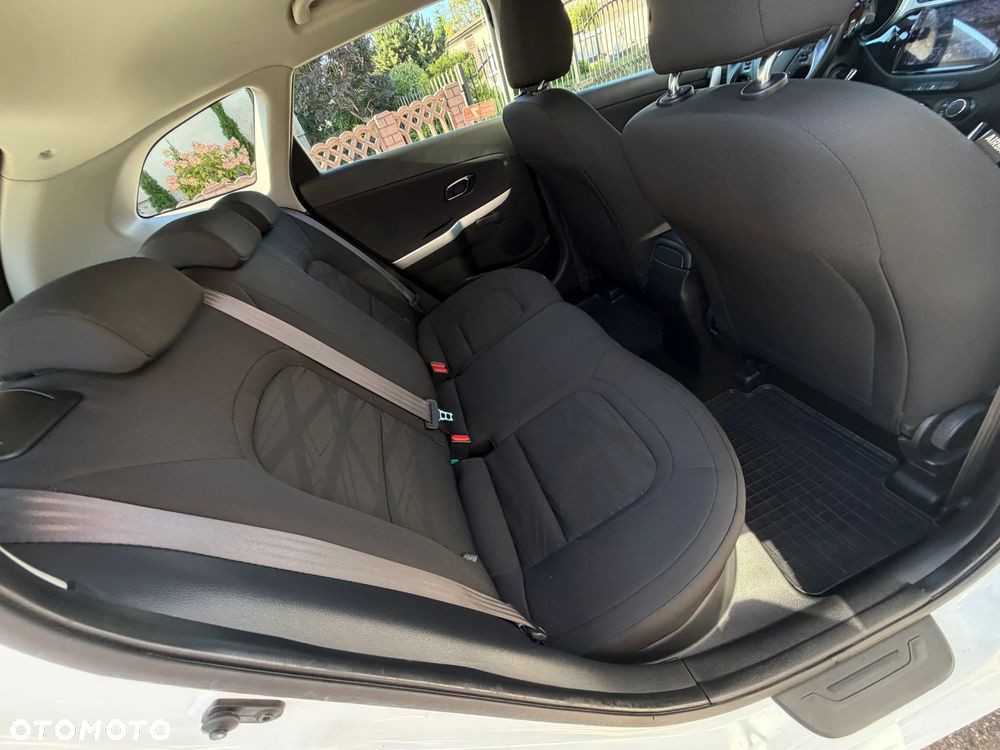 Kia Ceed 1.4 S - 32