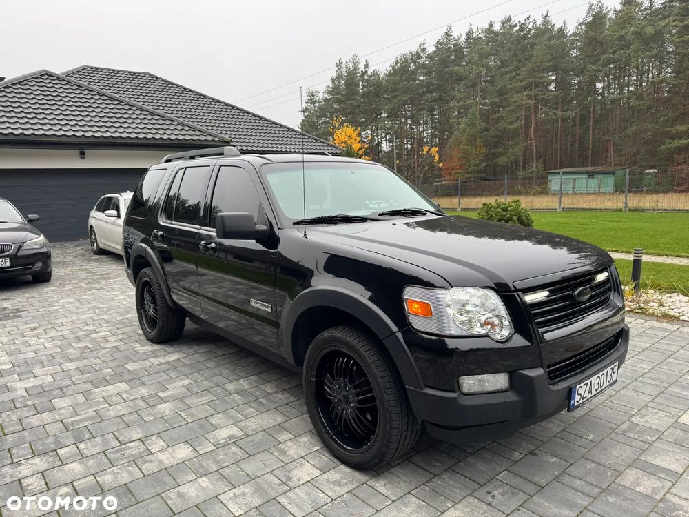 Ford Explorer 4.0 4WD - 10