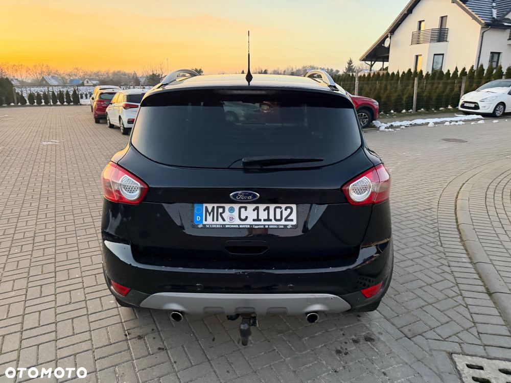 Ford Kuga 2.0 TDCi 2x4 Titanium - 9