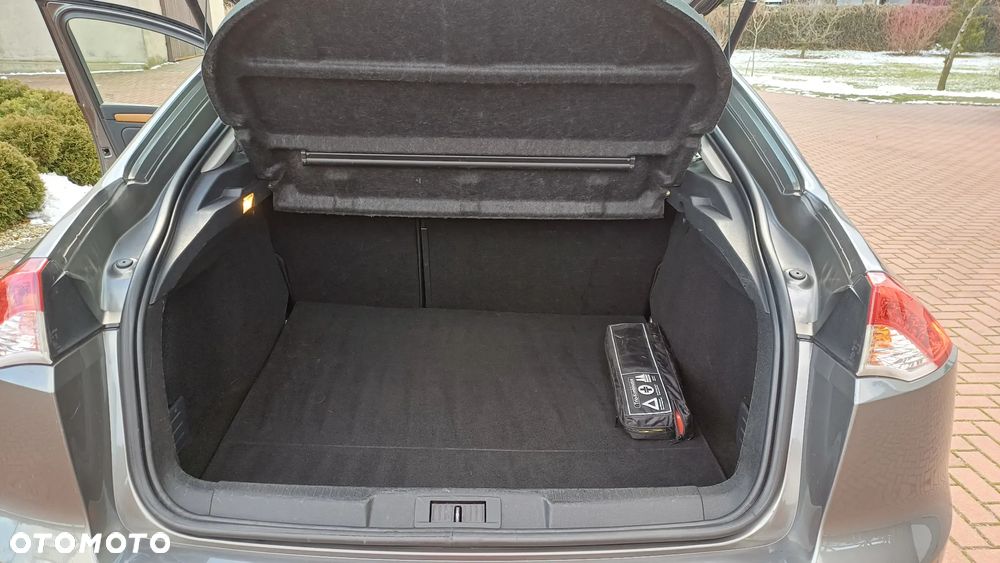 Renault Laguna 2.0 DCi FAP Initiale - 22