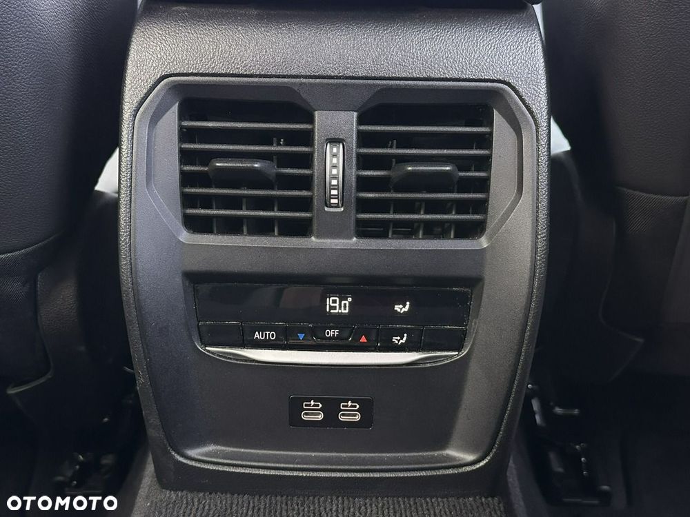 BMW Seria 3 318i Sport Line - 20