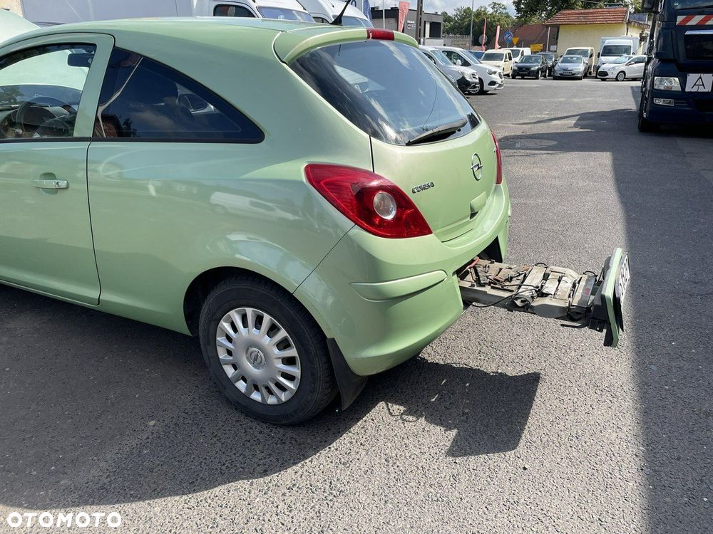 Opel Corsa - 4