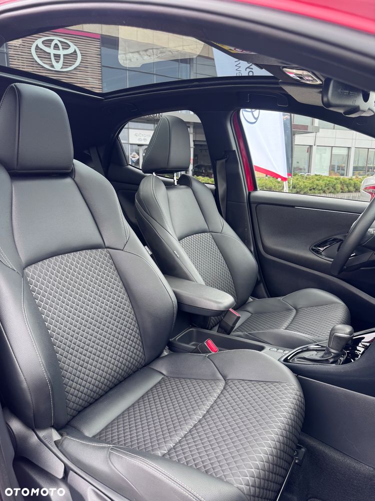 Toyota Yaris Hybrid 1.5 Premiere Edition - 23