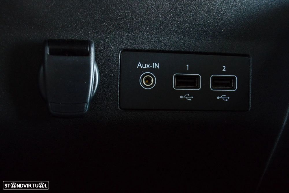 Renault Clio 1.0 TCe Evolution - 44