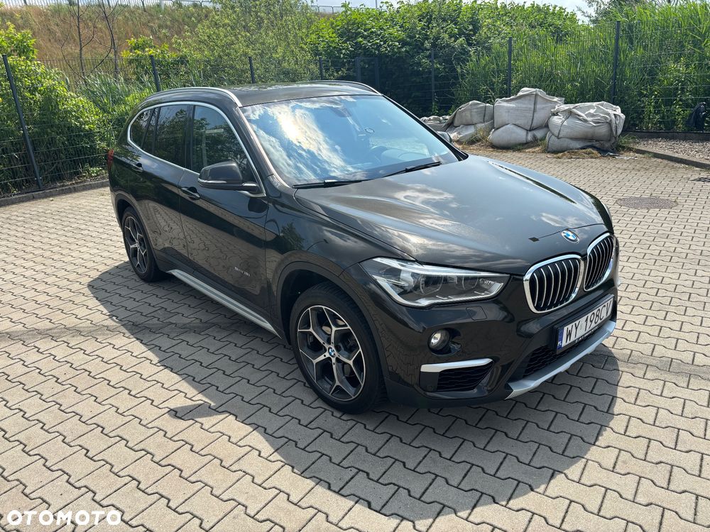 BMW X1 sDrive18i xLine - 8