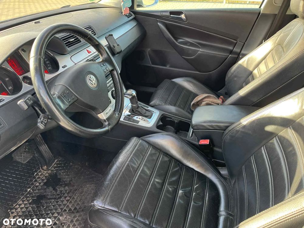 Volkswagen Passat 2.0 TDI Comfortline DSG - 16