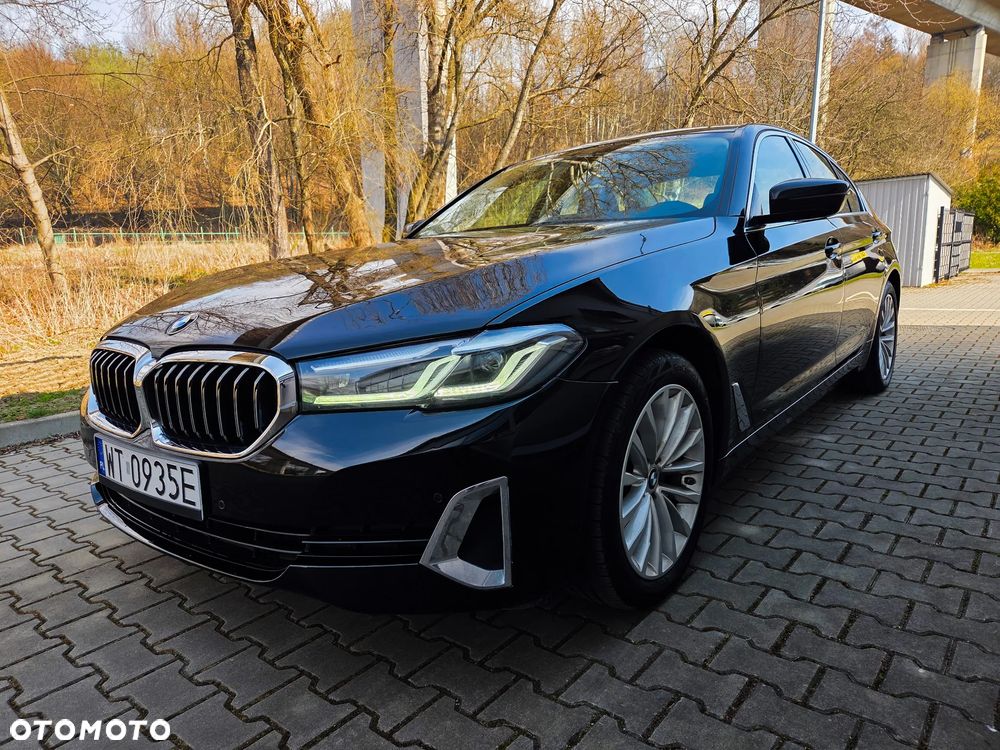 BMW Seria 5 520i Luxury Line sport - 35