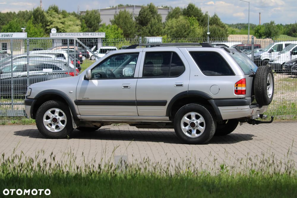 Opel Frontera - 12