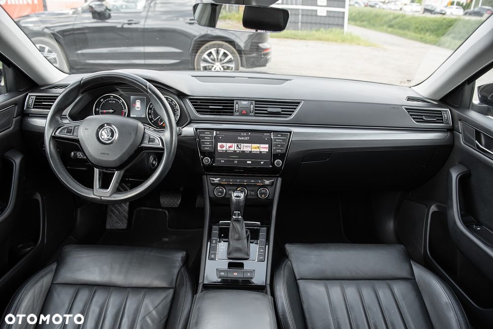 Skoda Superb 2.0 TDI 4x4 DSG Premium Edition - 28