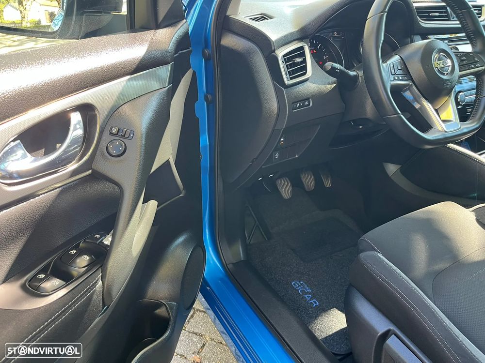 Nissan Qashqai 1.5 dCi N-Connecta RS+PS - 18