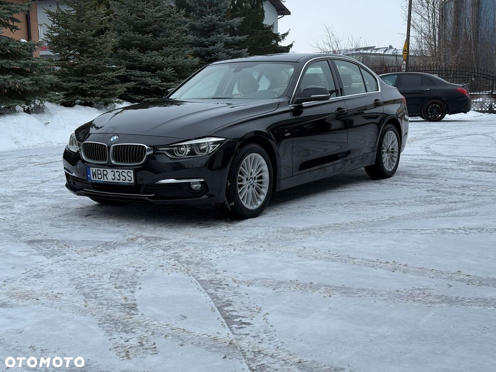 BMW Seria 3 320d xDrive Luxury Line - 1