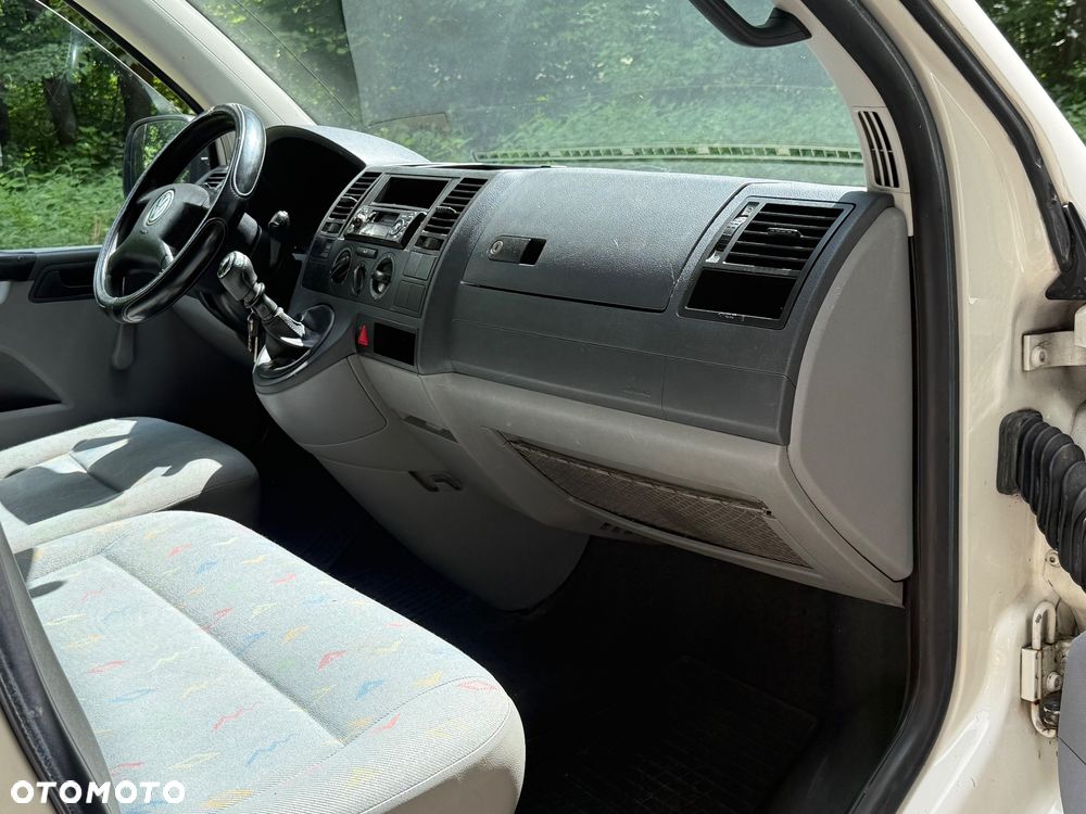 Volkswagen Transporter - 8