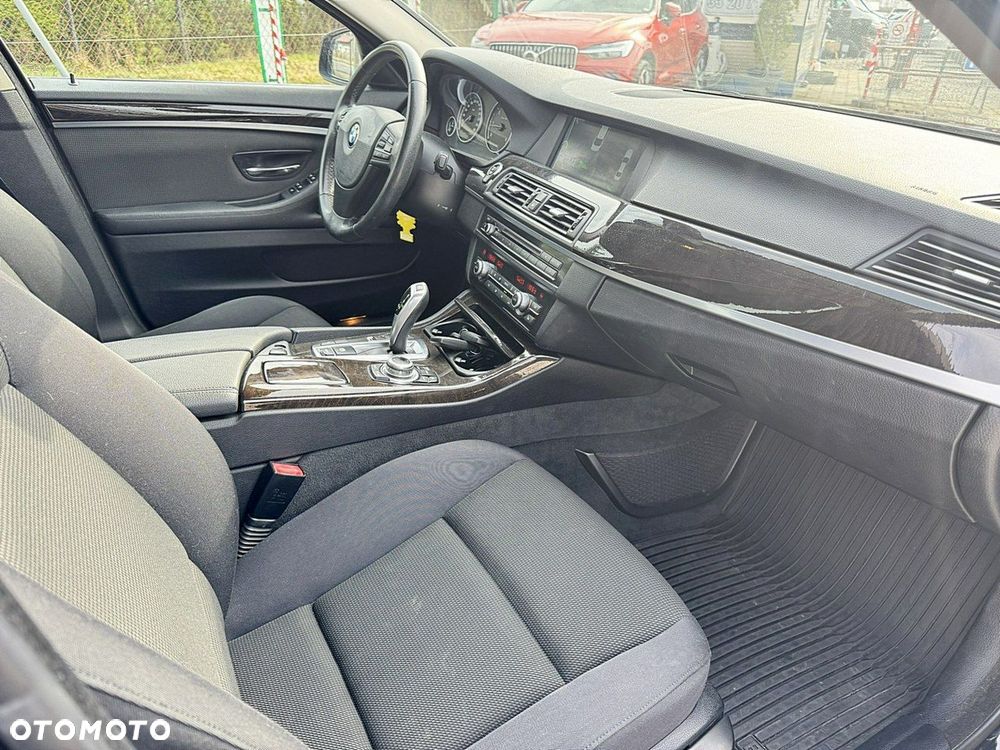 BMW Seria 5 - 11