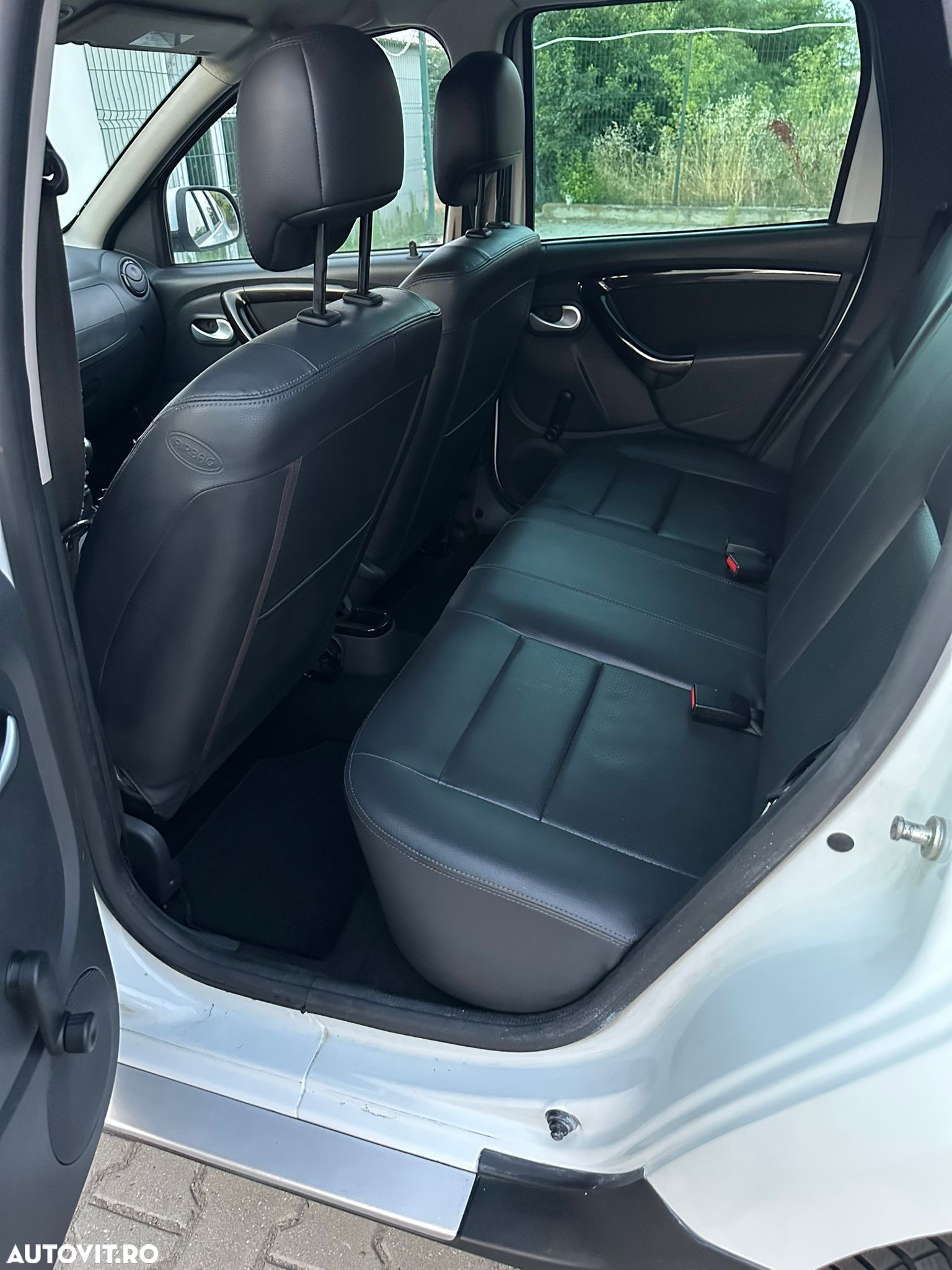 Dacia Duster dCi 110 FAP 4x4 Prestige - 8