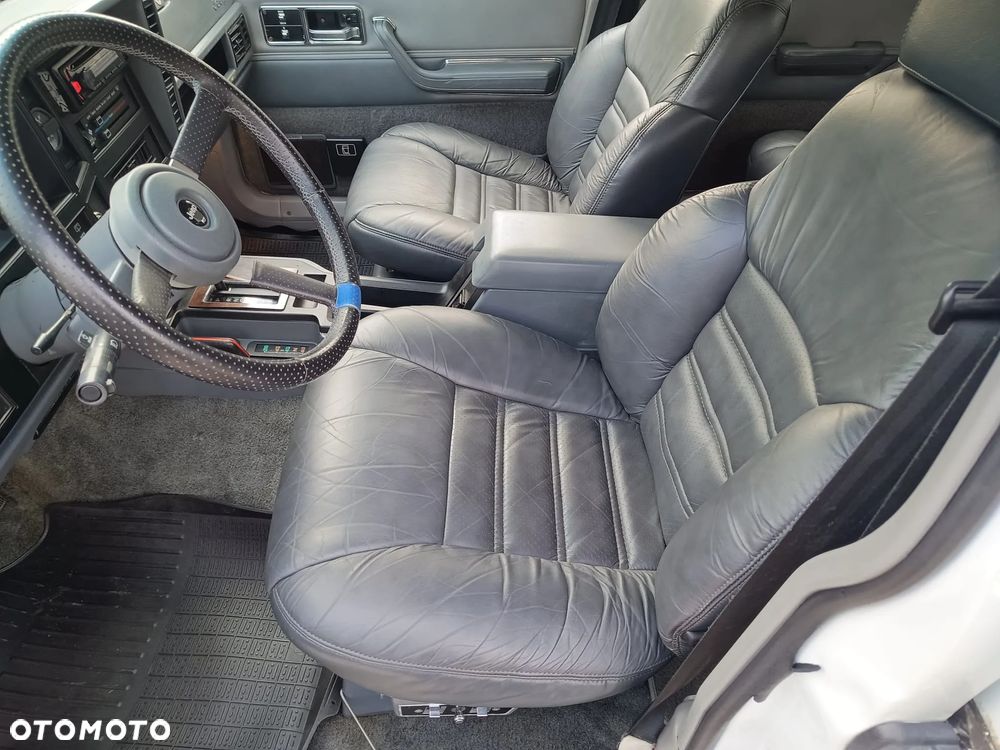 Jeep Cherokee 4.0 Limited - 8