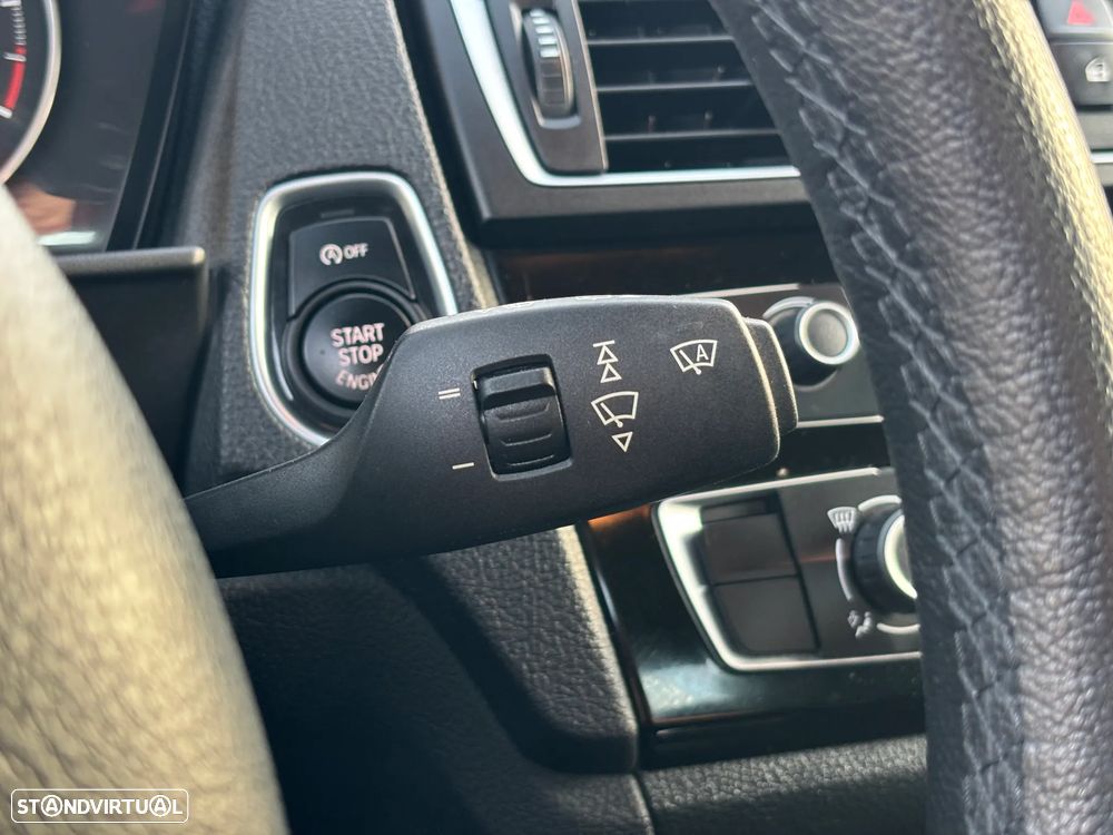 BMW 118 d Advantage - 17