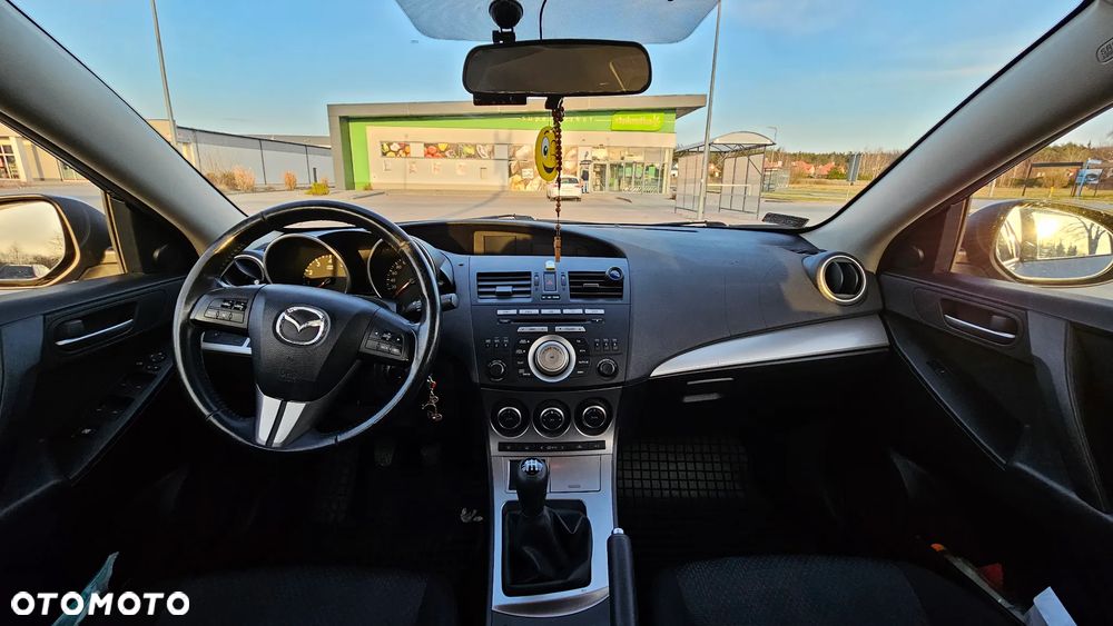 Mazda 3 1.6 Exclusive - 8