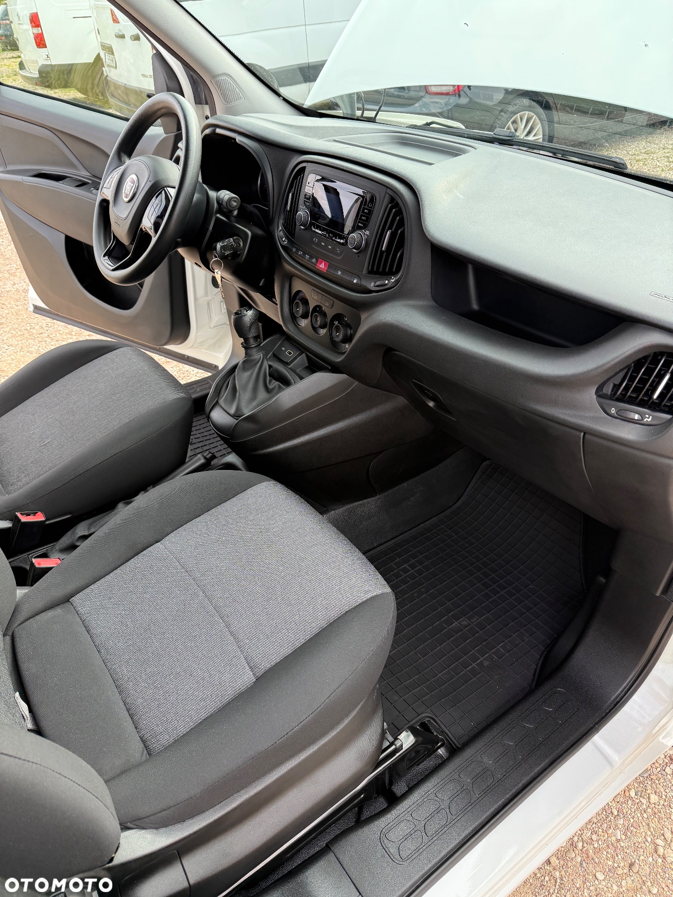 Fiat DOBLO MAXI 1.4 TJET 120 KM NOWY GAZ LPG IDEALNY STAN JAK NOWY OKAZJA 100% PEWNY - 10