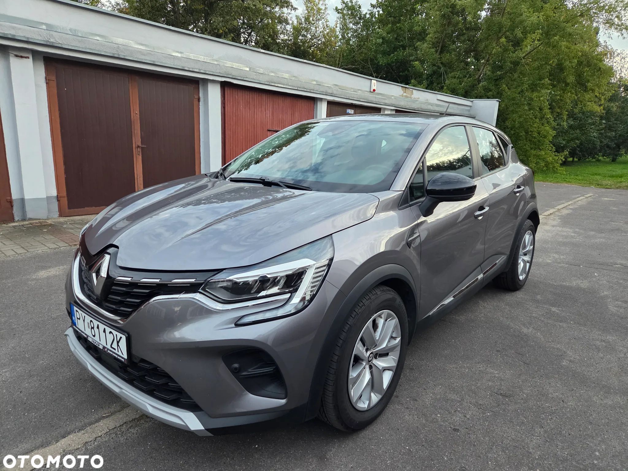 Renault Captur - 1