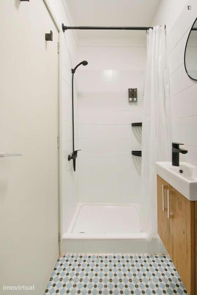 Quarto - localizado em Arroios Lisbon - Grande imagem: 4/27