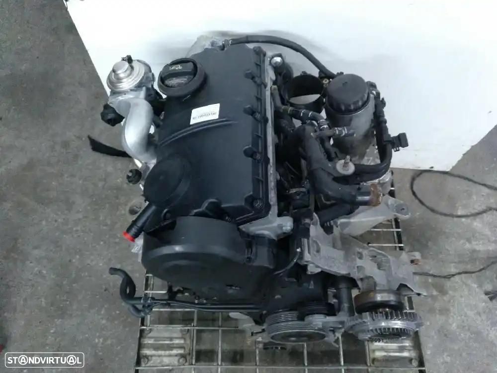 MOTOR  AUDI A4 1.9 TDI AJM - 1