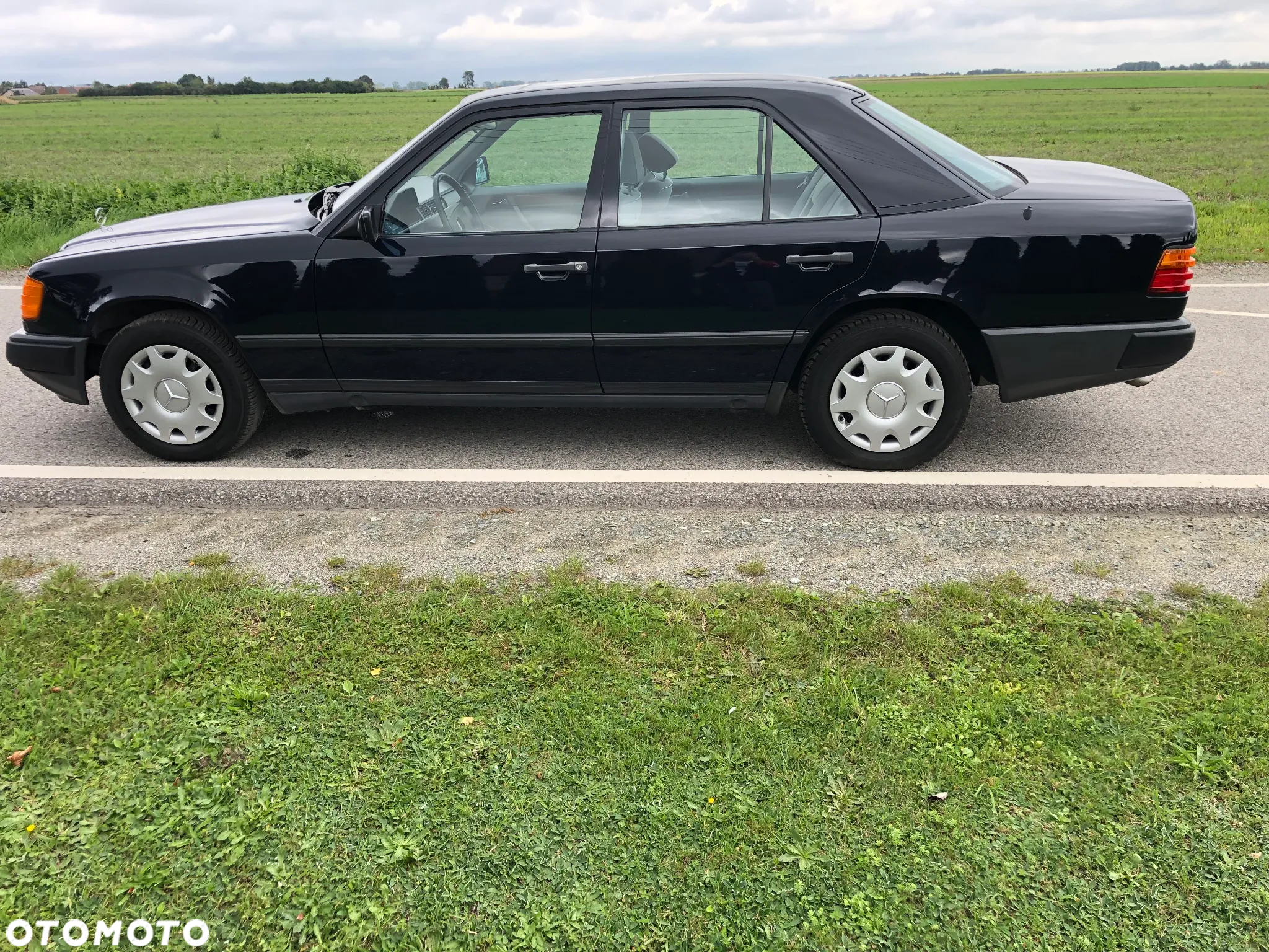 Mercedes-Benz W124 (1984-1993) - 18