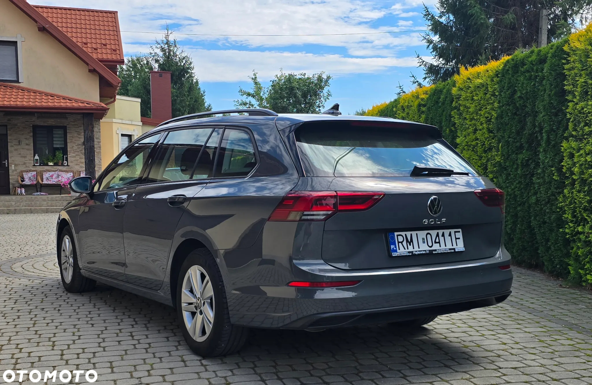 Volkswagen Golf VIII 2.0 TDI Life DSG - 4