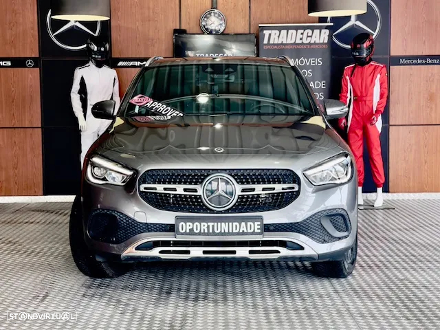Mercedes-Benz GLA 250 e Progressive - 43