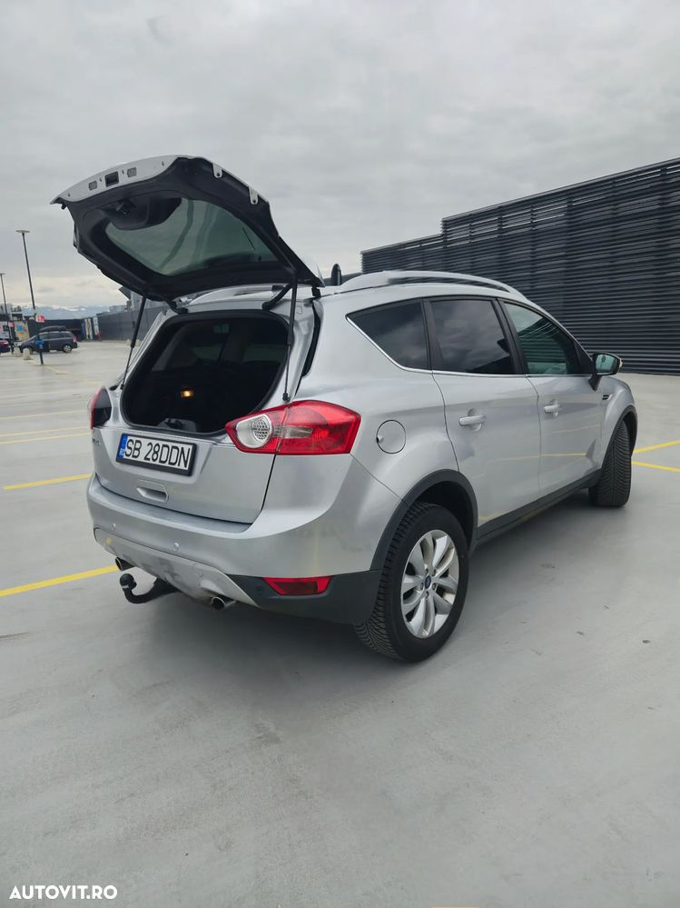 Ford Kuga 2.0 TDCi 4WD Titanium - 8