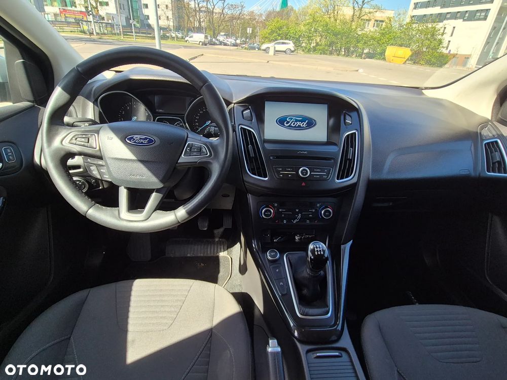 Ford Focus 1.0 EcoBoost Titanium - 7