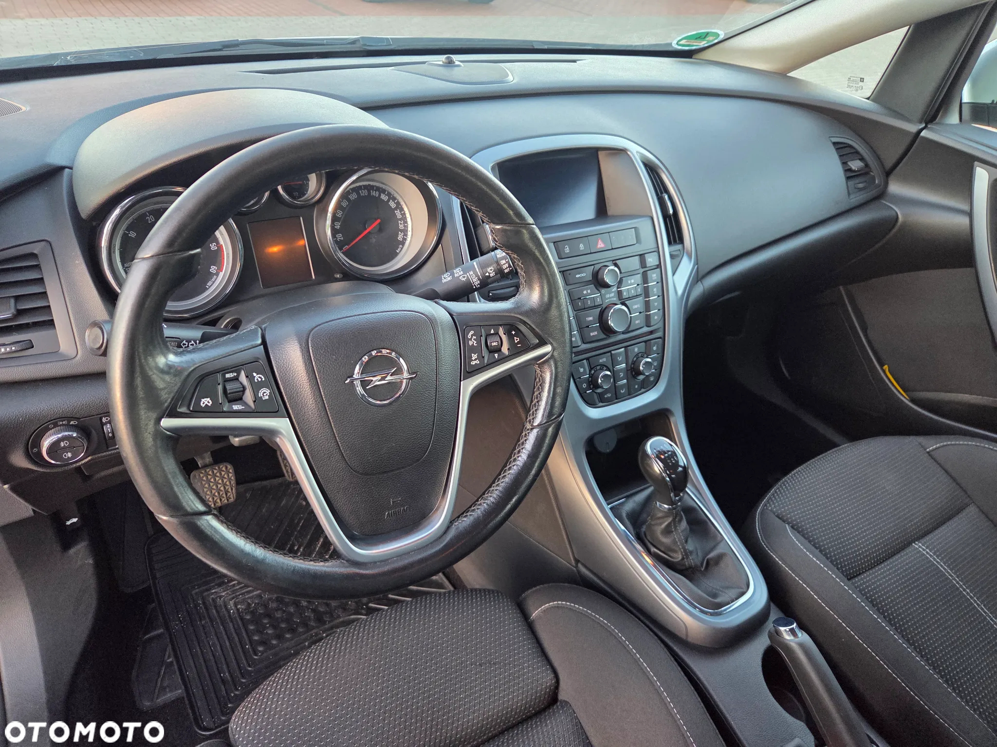 Opel Astra - 25